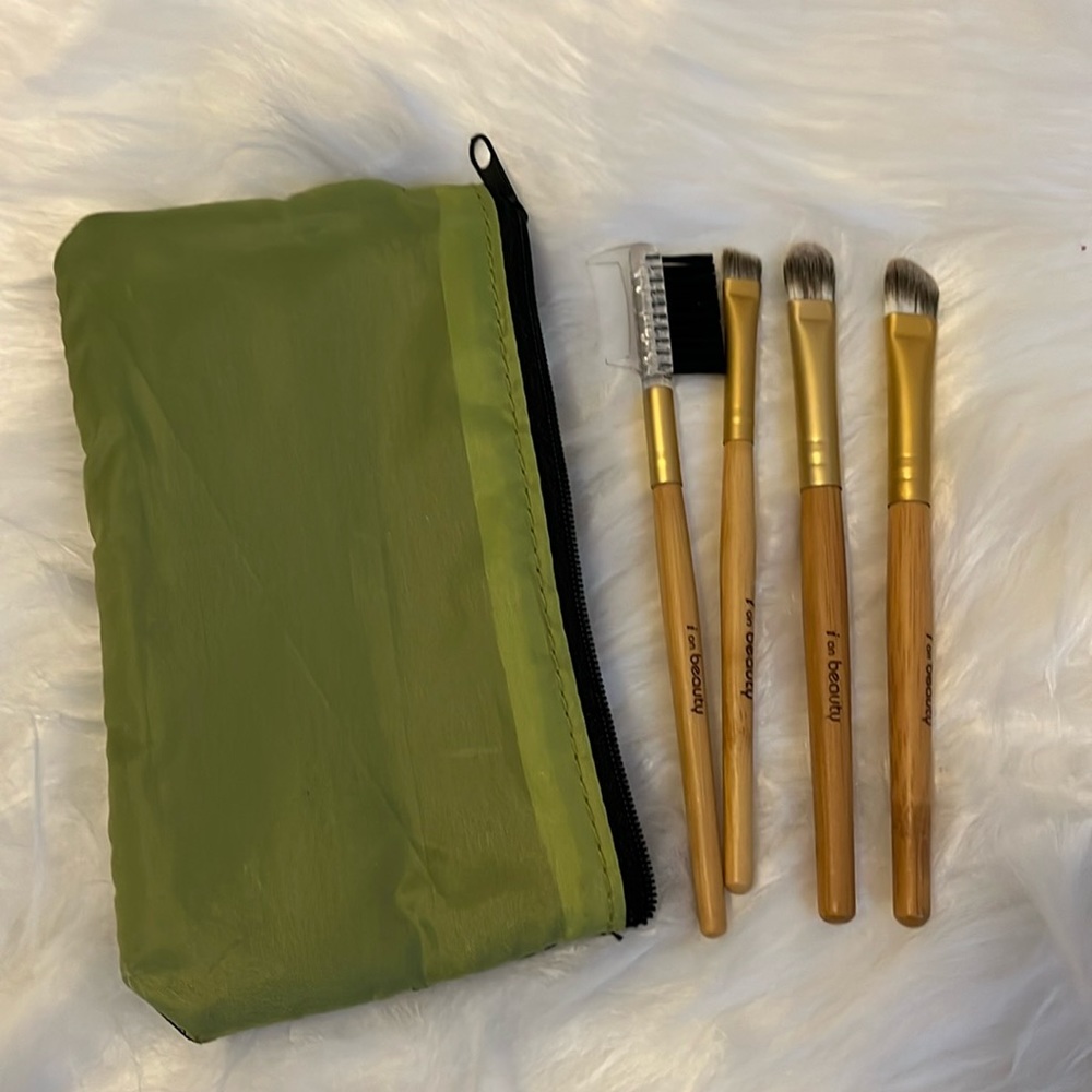 I on beauty brush set